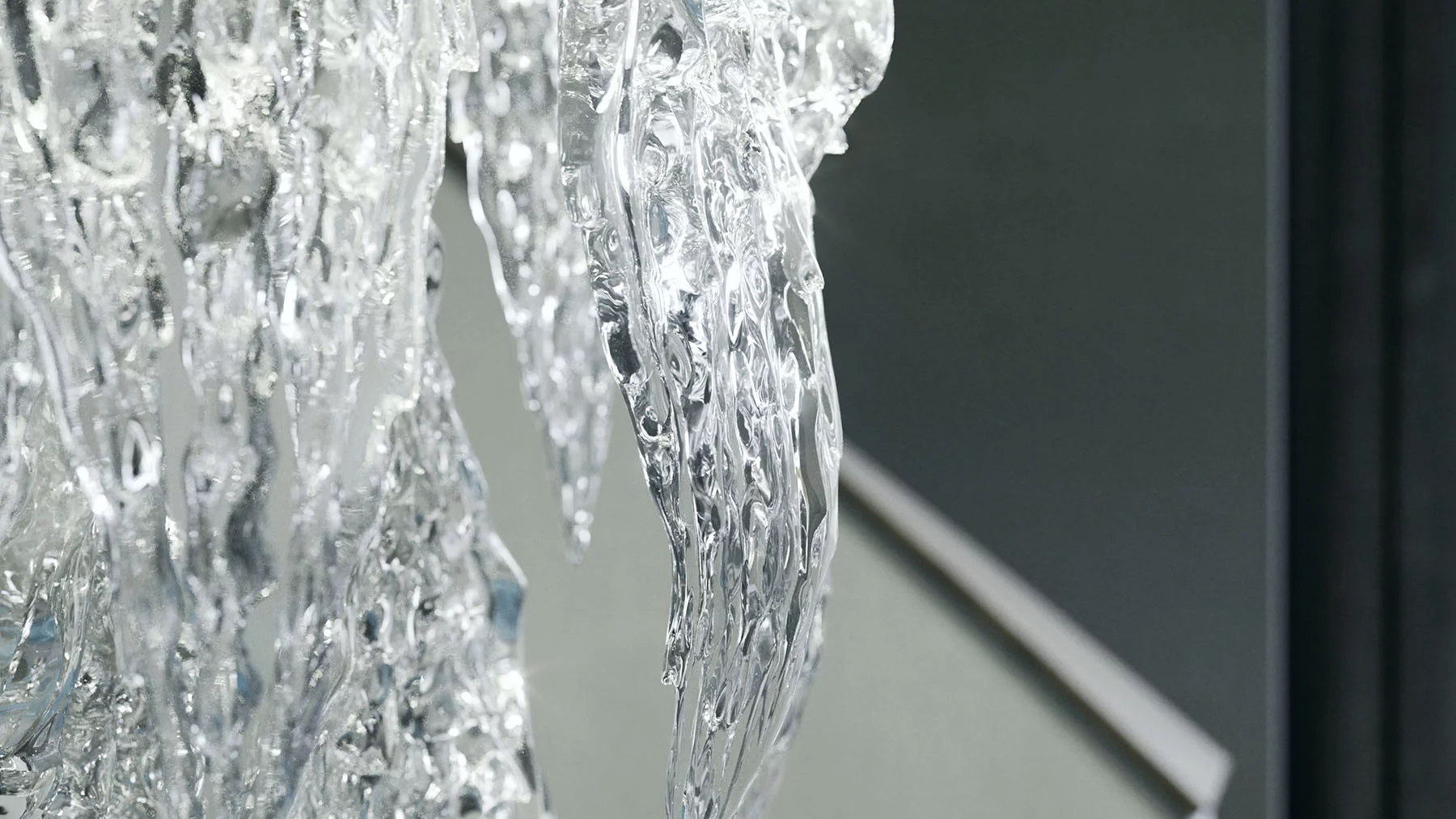 Frosty-Leaves-03-Sans-Souci-Lighting-1