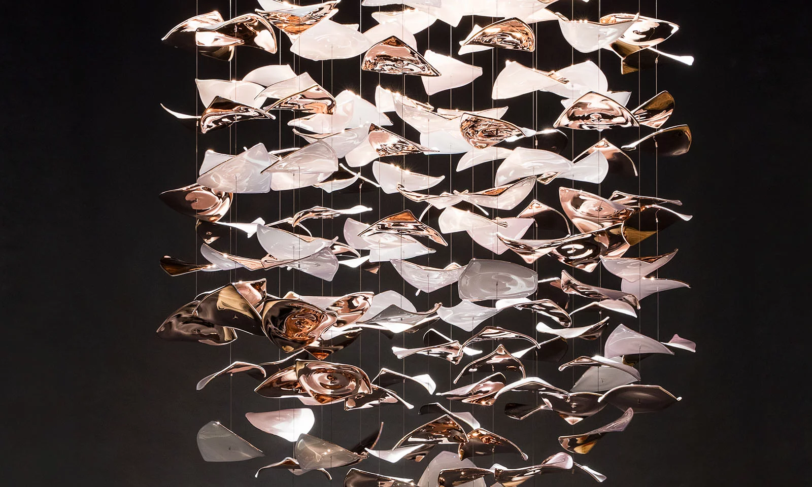 Kerchiefs-01-Sans-Souci-Lighting-2