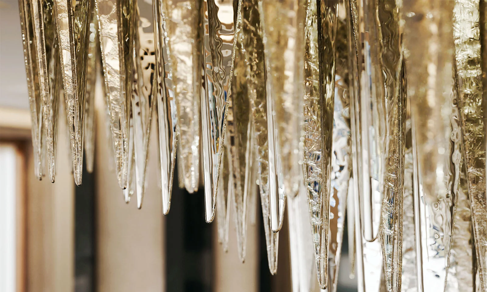 Vice-Versa-05-Sans-Souci-Lighting-1