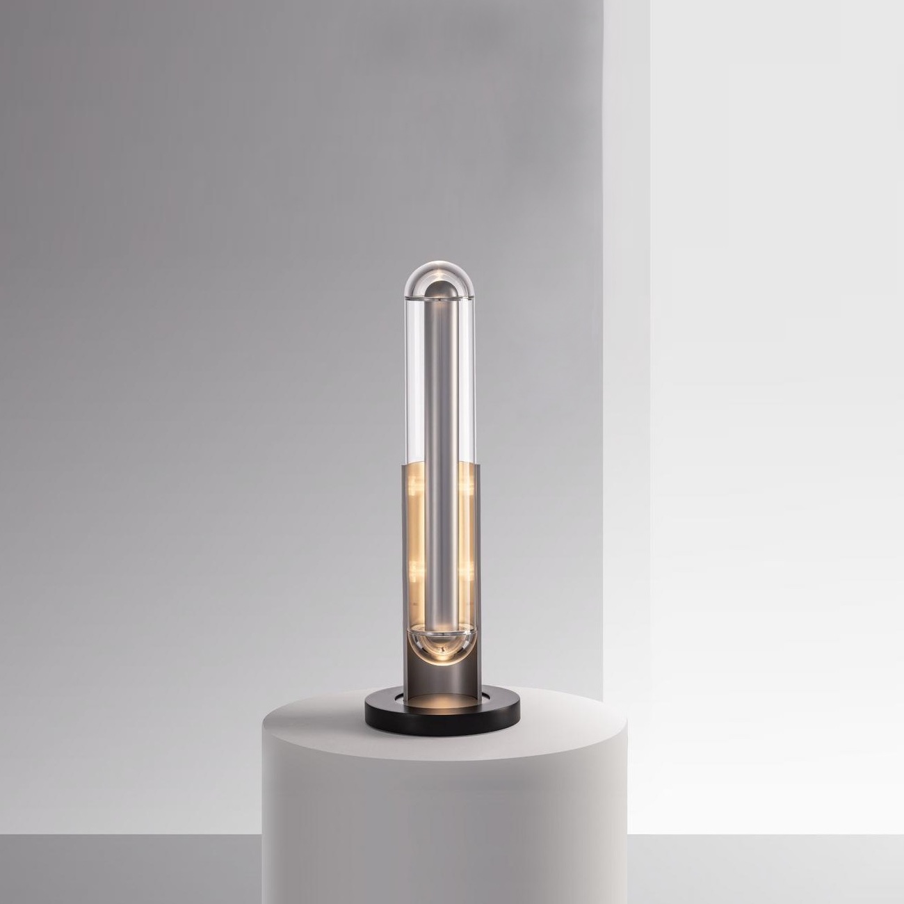 TRANSPARENT BEAUTY настольная лампа