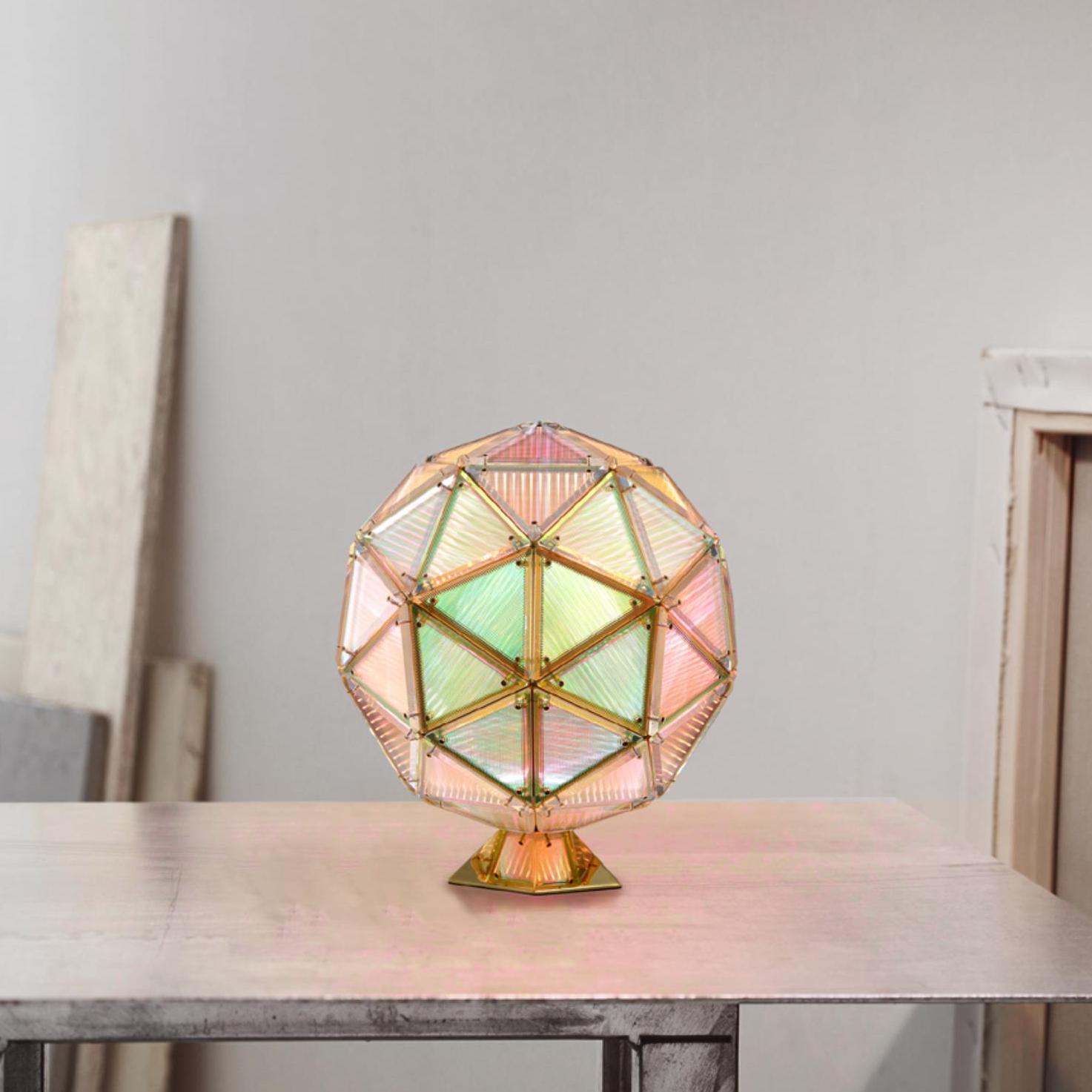 ORIGAMI настольная лампа